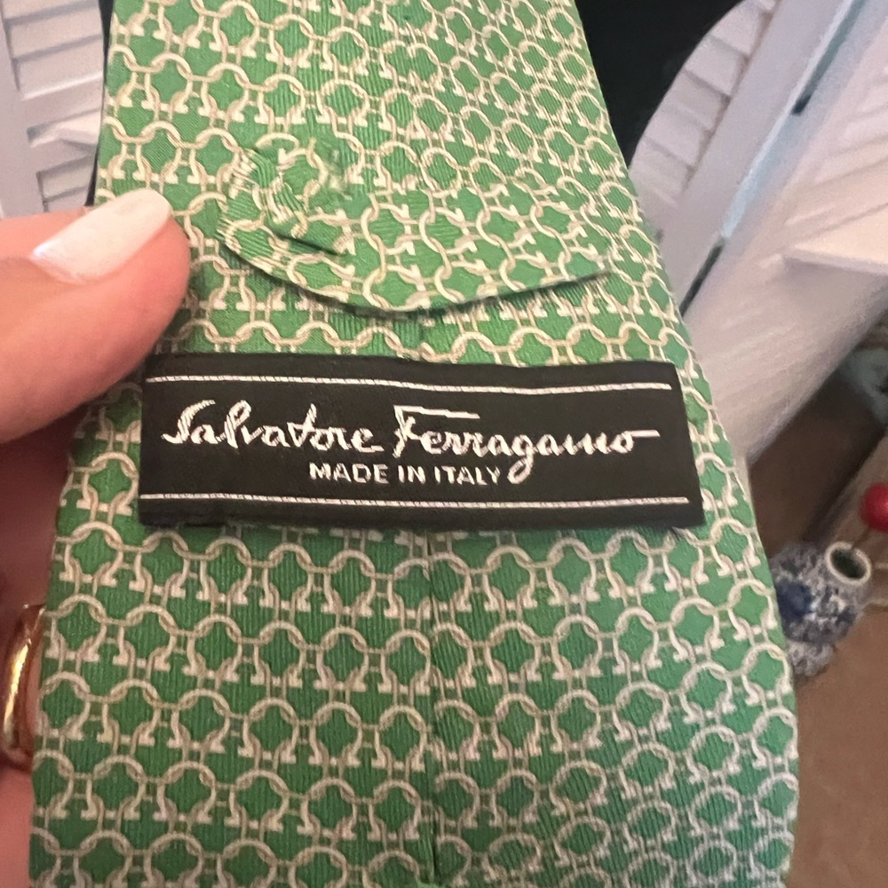 Salvatore Ferragamo Light Green Micro Pattern Silk Tie - Picture 3 of 7